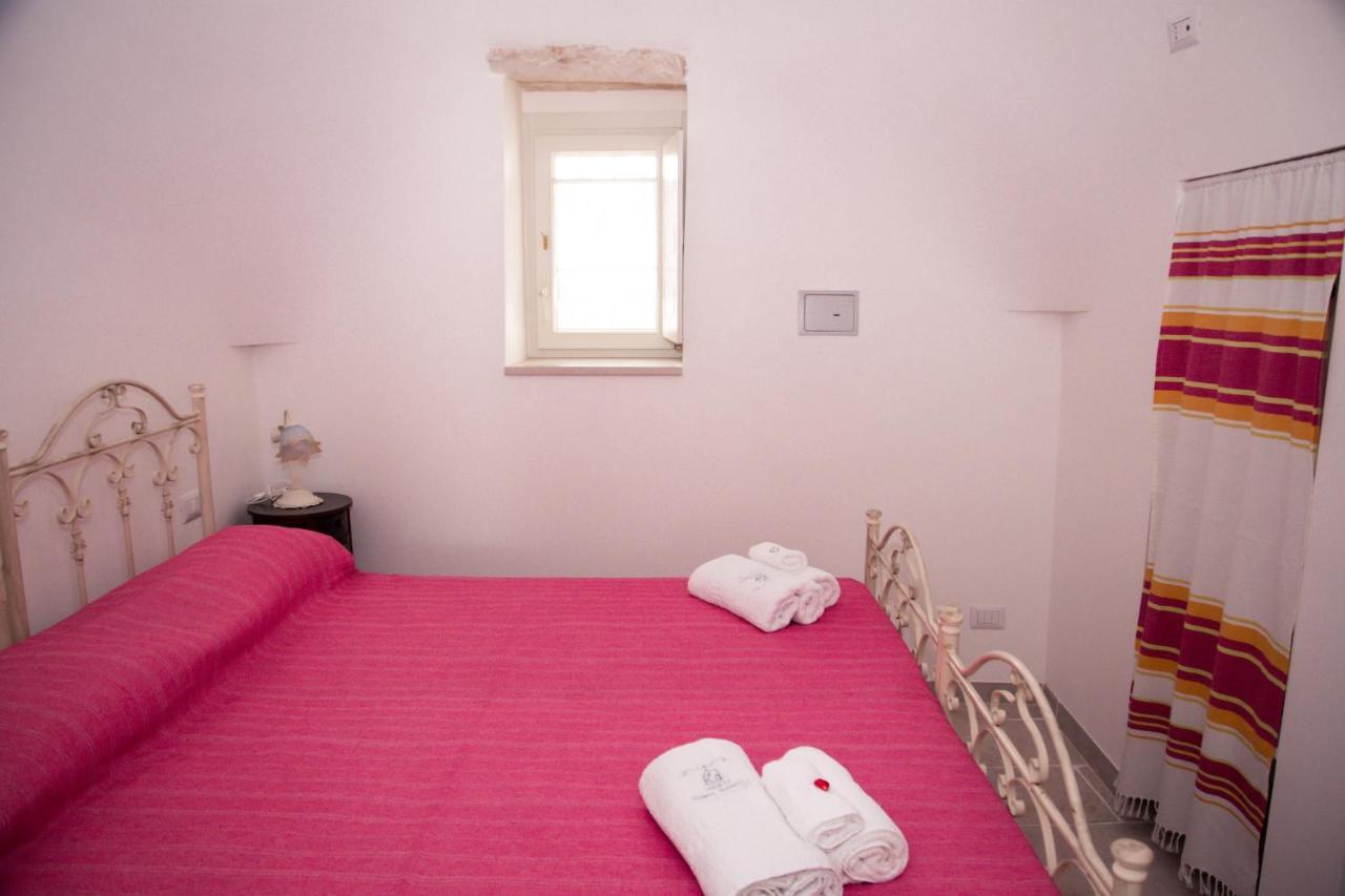 Trulli Donna Isabella Bed and Breakfast Locorotondo Exteriör bild